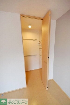 シャイン・カワナベの物件内観写真